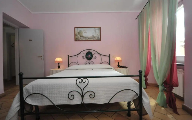 Romantica Pucci