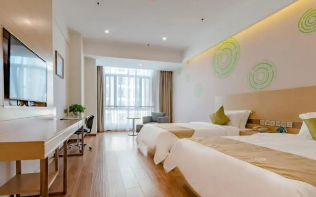 Greentree Inn Taian High-speed Railway Station Lingshan Avenue Business Hotel