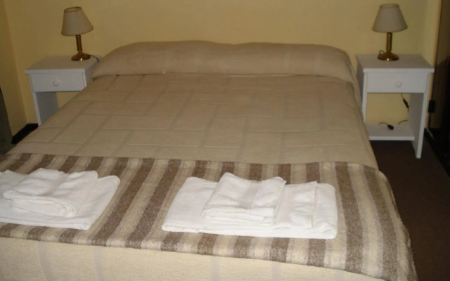 Hotel Mansilla