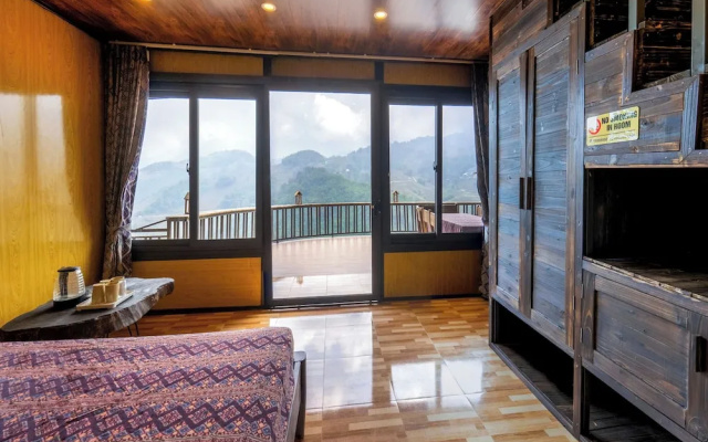 Sapana Mountain Retreat