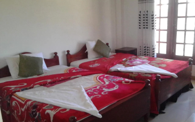 Thilina Hotel by Explorer Trails