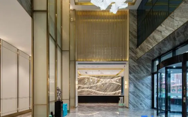 XANA Deluxe Hotel (Fangchenggang High-speed Railway Station Administrative Center)