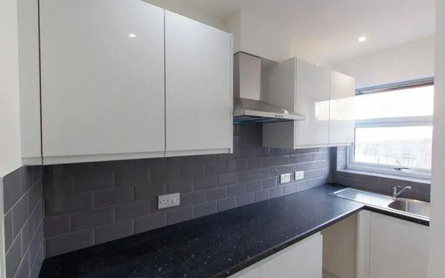 Bridge Road - Room 3a