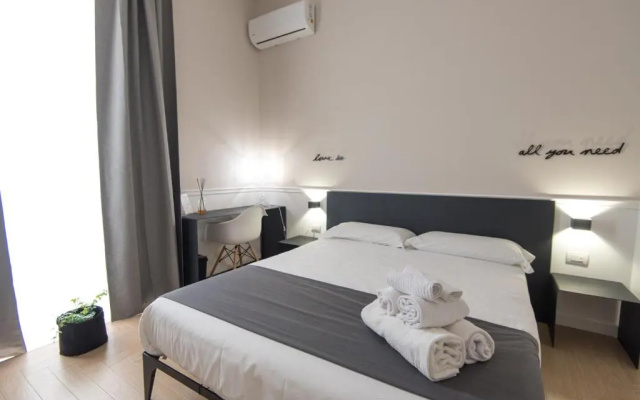 Five Boutique Rooms