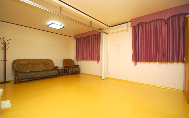 Gangneung Sanseong Park Pension