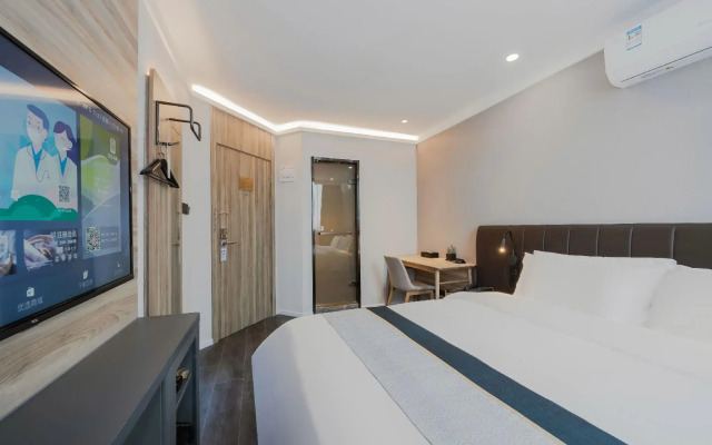 Home Inn Selected (Shanghai New International Expo Center, Guanglan Road Metro Station)