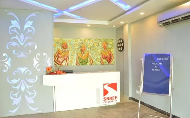 Seamens Club N Hotel
