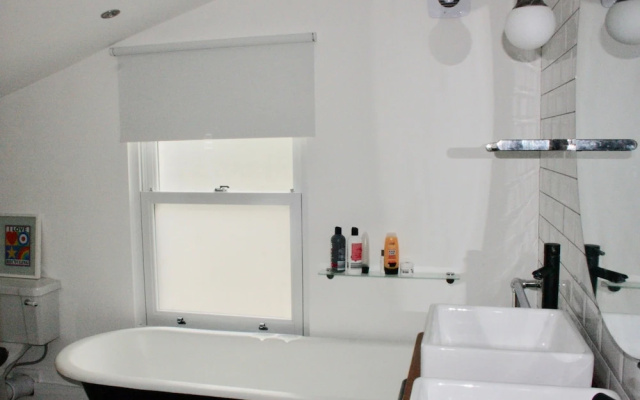 3 Bedroom Victorian House in Brighton