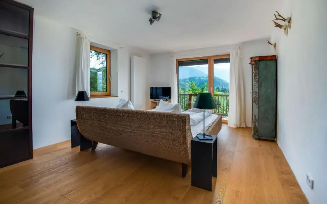 Idyllisches Ferienhaus mit 4 SZ, Sauna, Fitness & Panoramablick