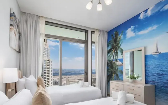 LUX The Creek Palace Residence Suite