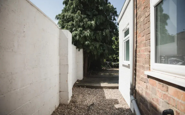 Room in Guest Room - Big Room in Leicester City
