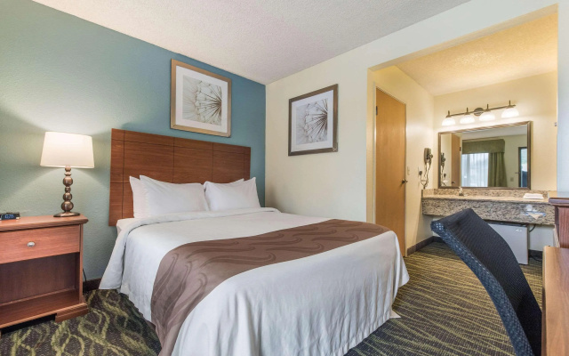 Quality Inn Bellevue