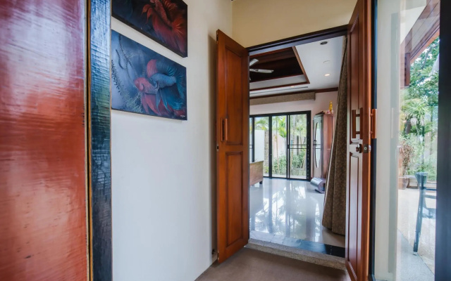 Lotus Pool Villa in Nai Harn