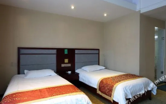 Ruitian Hotel