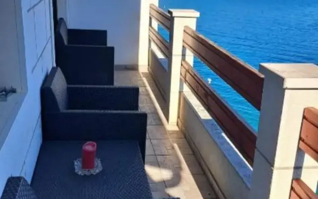 Stomorska Seaside Apartments