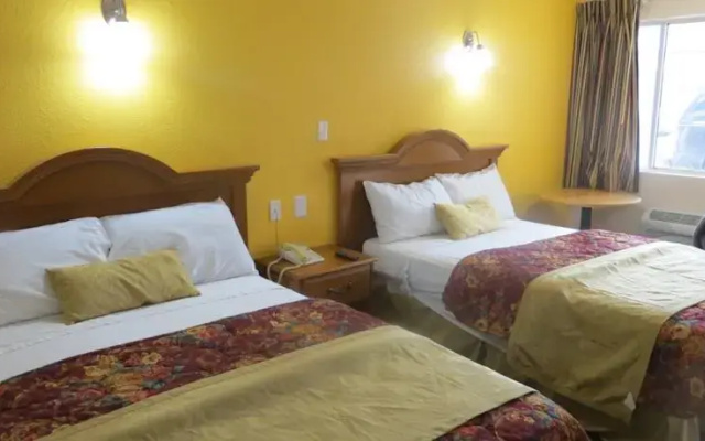 Sunflower Inn