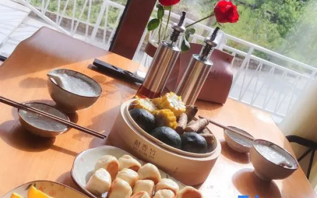 Xiaoshe Hostel