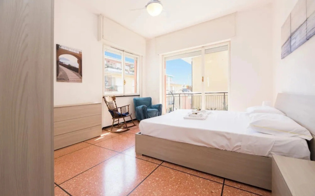 Pesto Home Holiday