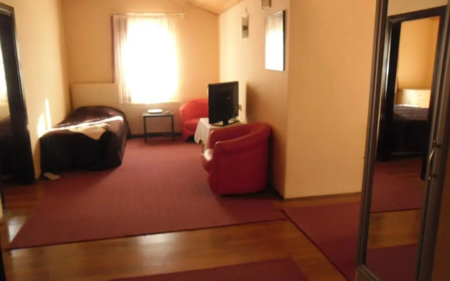 Bildik Hotel
