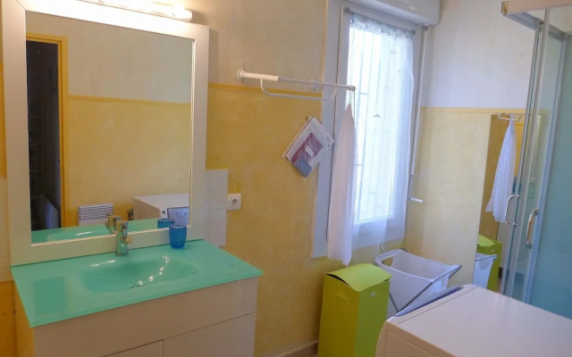 Holiday home Argeliers
