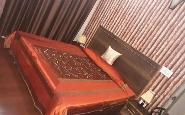 Trimurti Pine Valley Resort