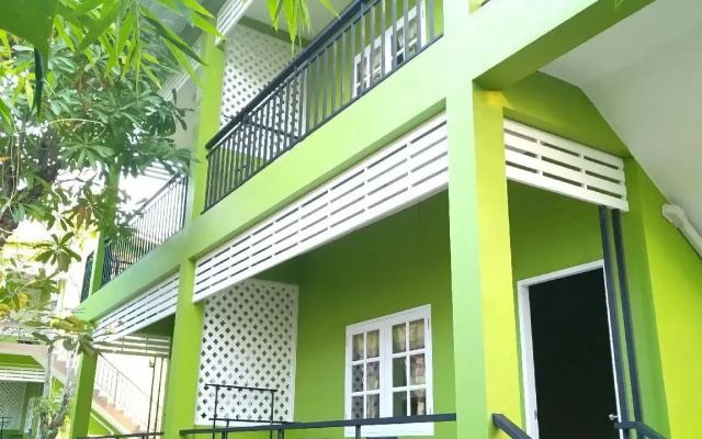 C-Nior Bungalows