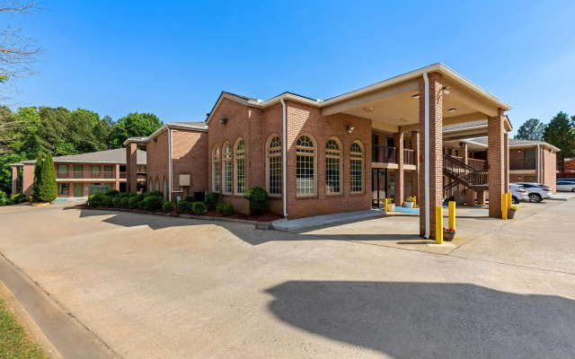 Super 8 by Wyndham Acworth/Atlanta Area