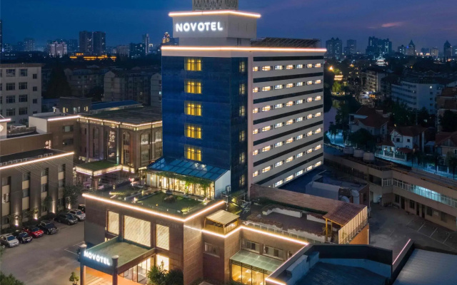 Novotel Nantong Center