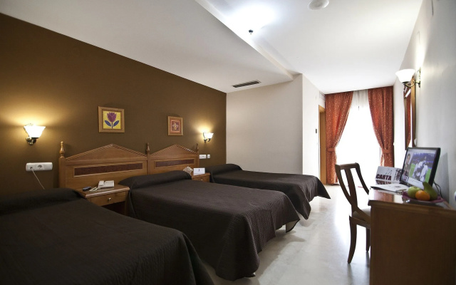 Hotel NS Albolut