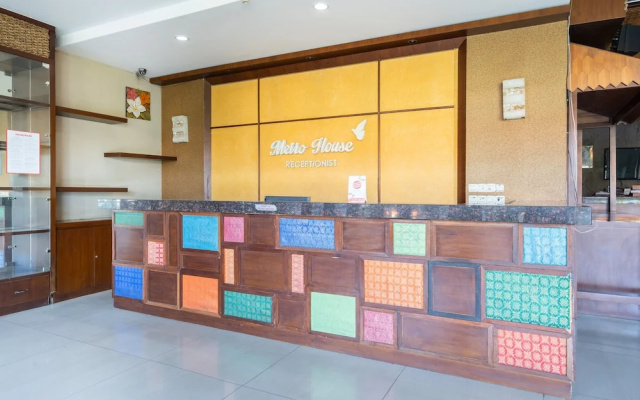 Flagship 91863 Metro House