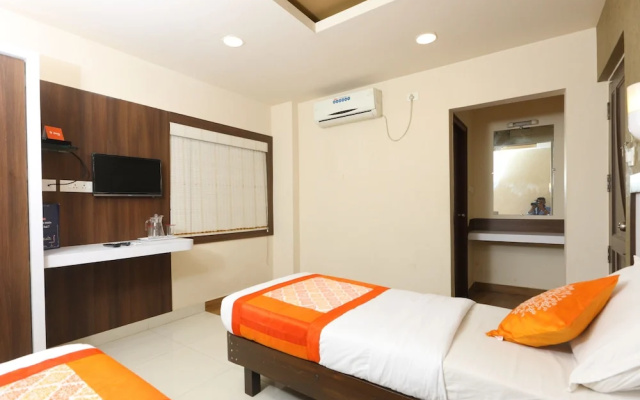 Emerald Manor