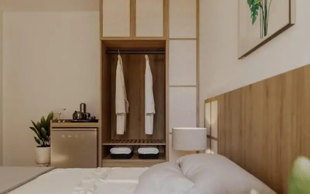 Nature Hotel - Le Hong Phong