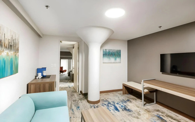 Atheneum Suite Hotel
