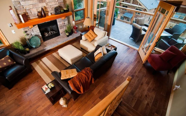 Carmel Beach Private Lodges