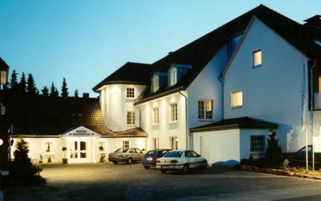 Holskenbänd