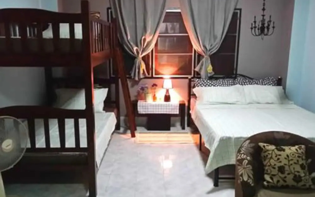 Thonglo 7 Hostels