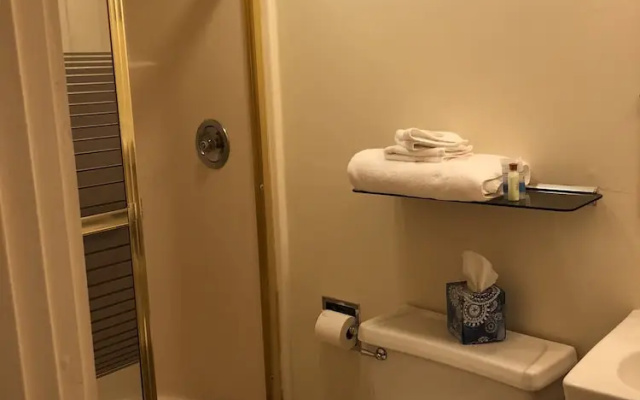 The Penny House Inn and Spa