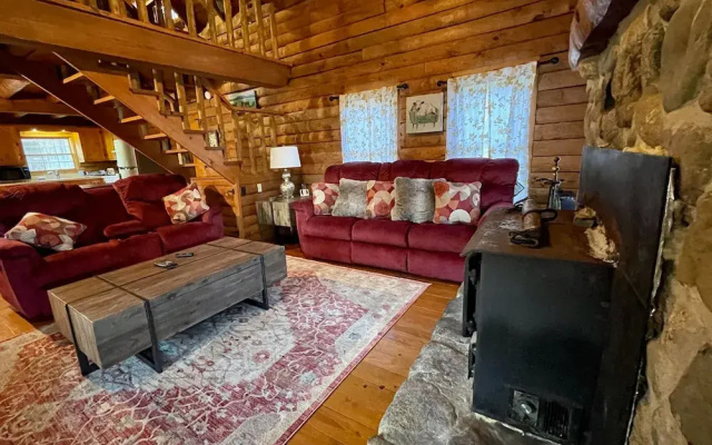 Graves Mountain Farm & Lodges