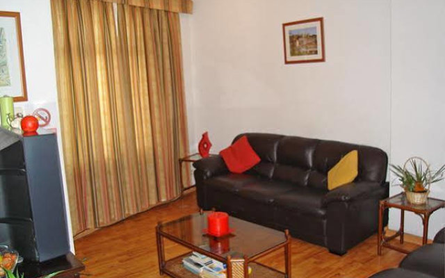 Residencial Roxi in Lisbon, Portugal from 76$, photos, reviews - zenhotels.com guestroom