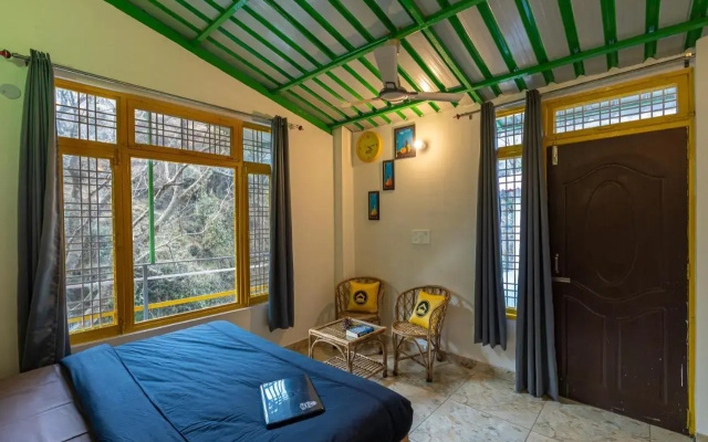 The Hosteller Mussoorie By The Streamside, Kempty