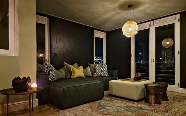 Bo-kaap Elegance Historic Luxury Mountain Views