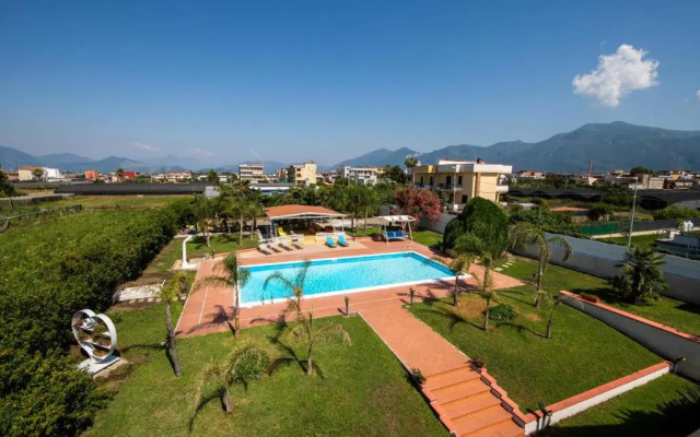 Villa Salvius