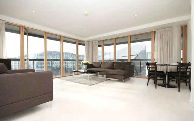 Grand Canal Quay Suite