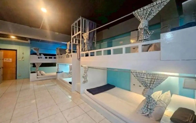 New Me U Hostel