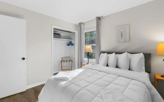 Rooms on Rose