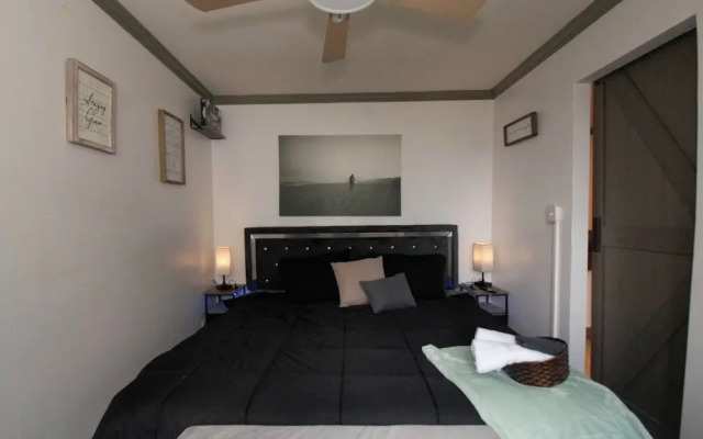 Modern 3BR Condo - Heart of ATL