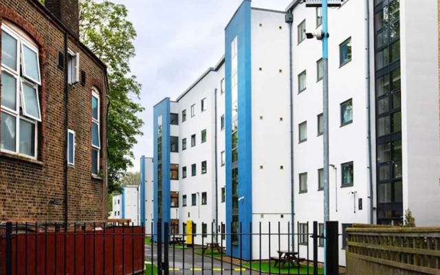 Student Only Ensuite at Station court