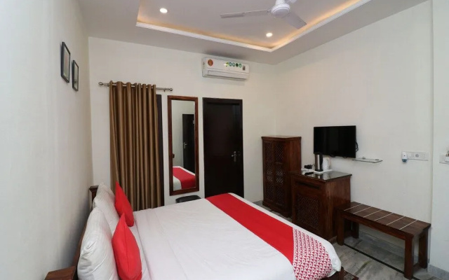 OYO 27759 Hotel Rajputana