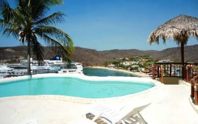C. Punta Sta Cruz 2BR
