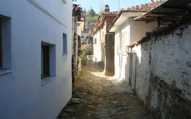Thera House